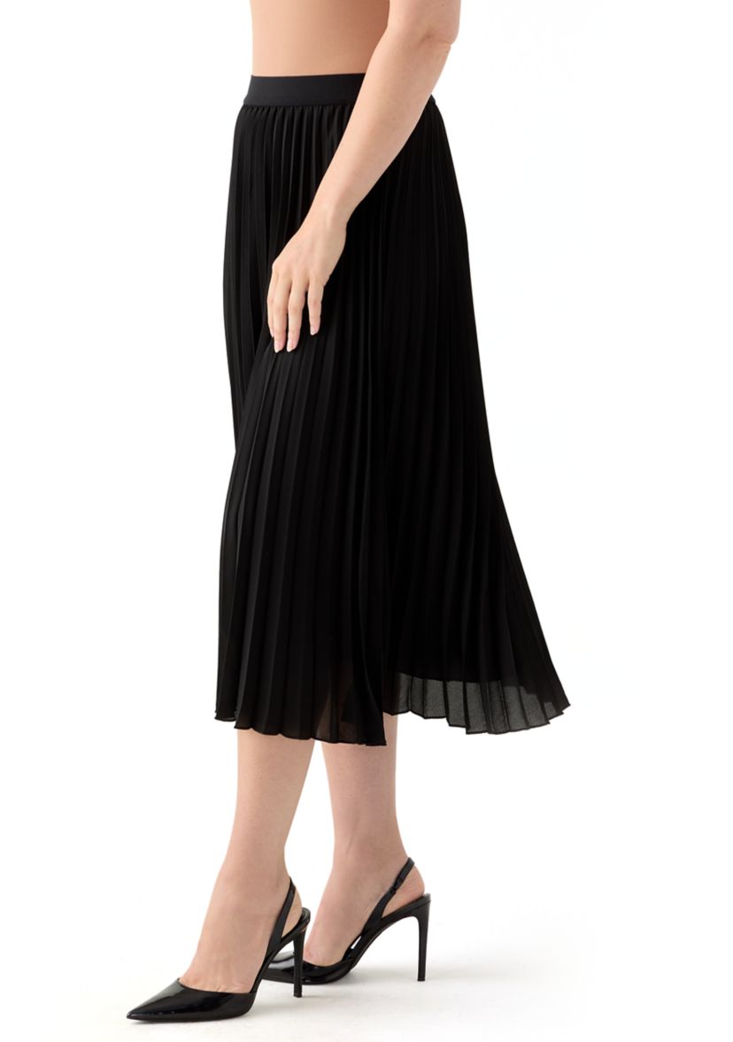 Womens Pull-On Pleated Skirt