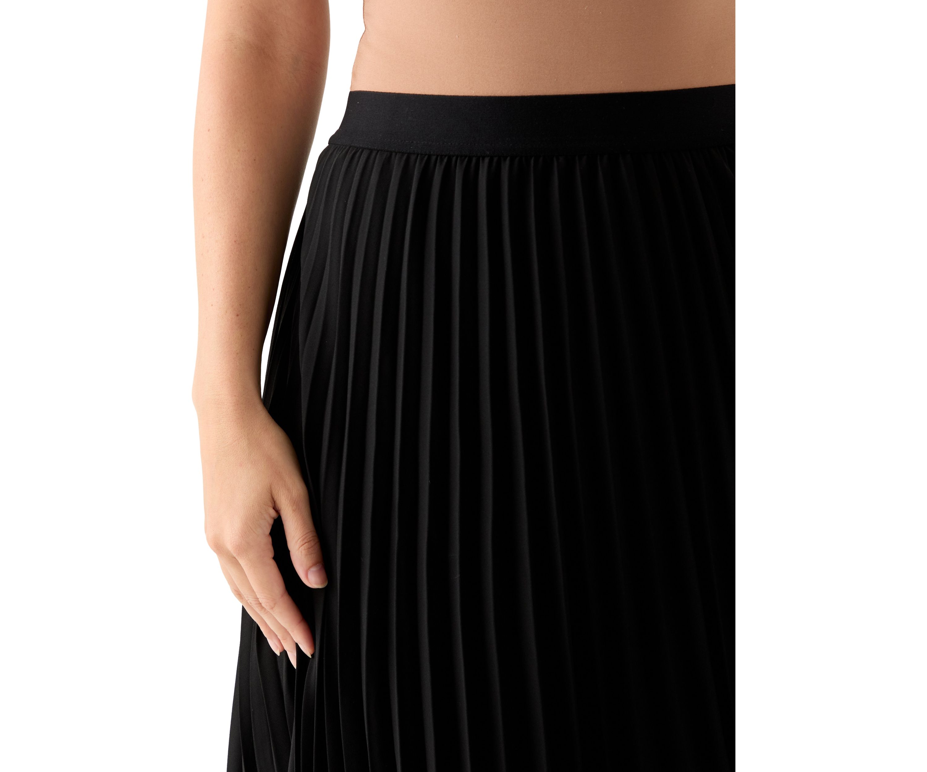 Womens Pull-On Pleated Skirt