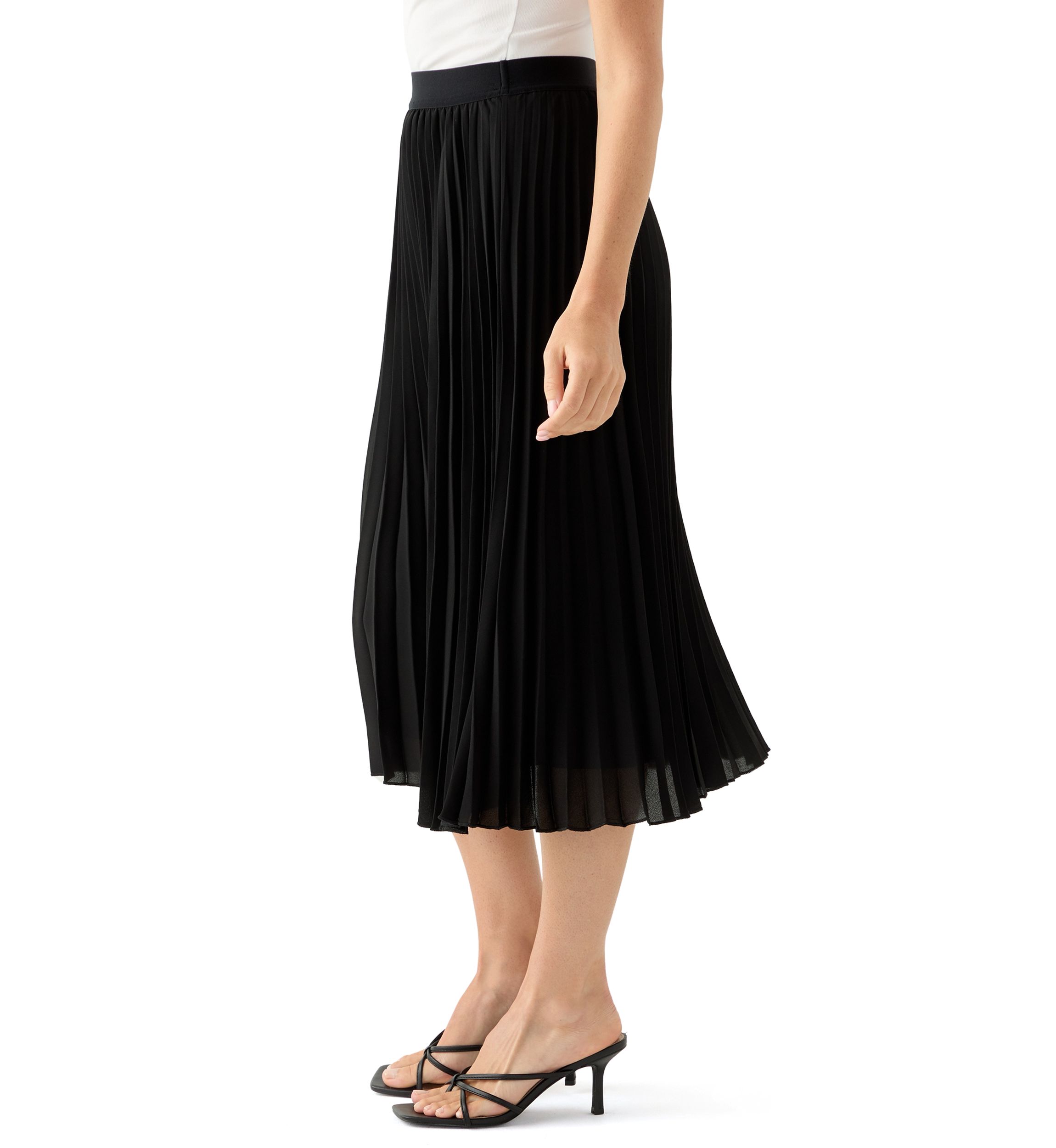 Petite Pull On Pleated Skirt