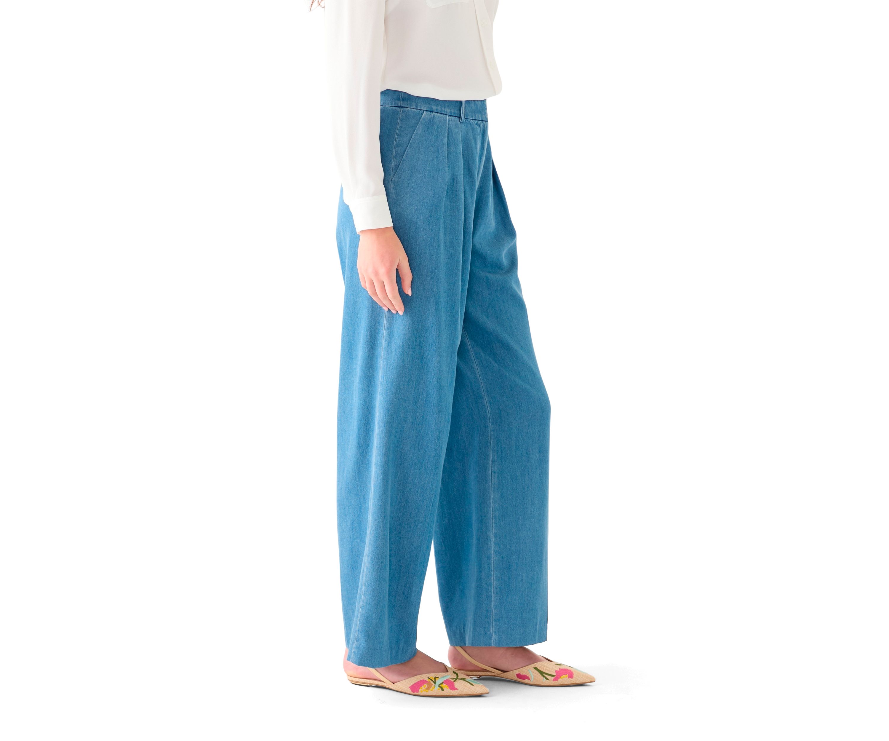 Womens Double Pleated Fly Front Pants