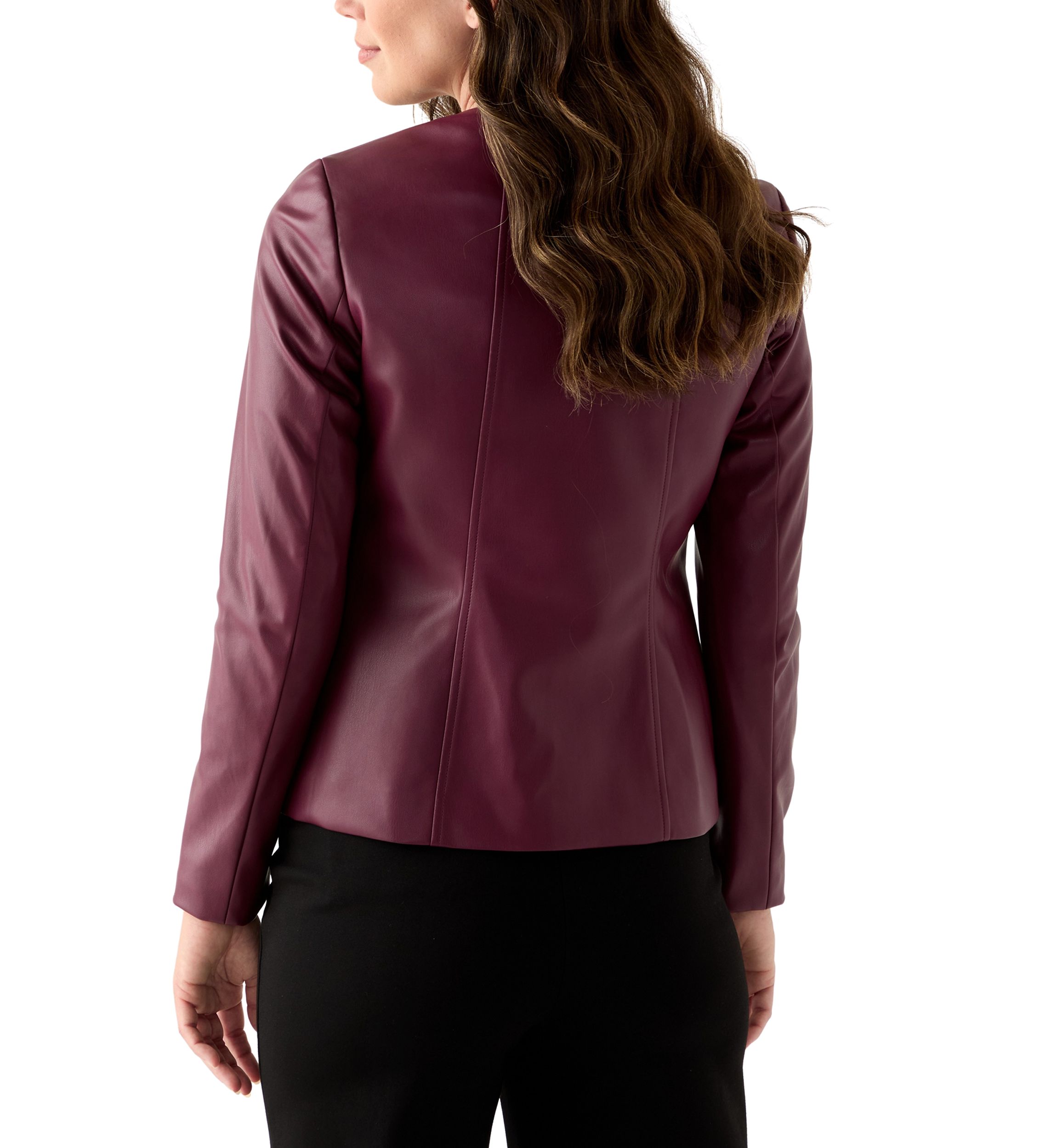 Petite Jacket with Kissing Front 