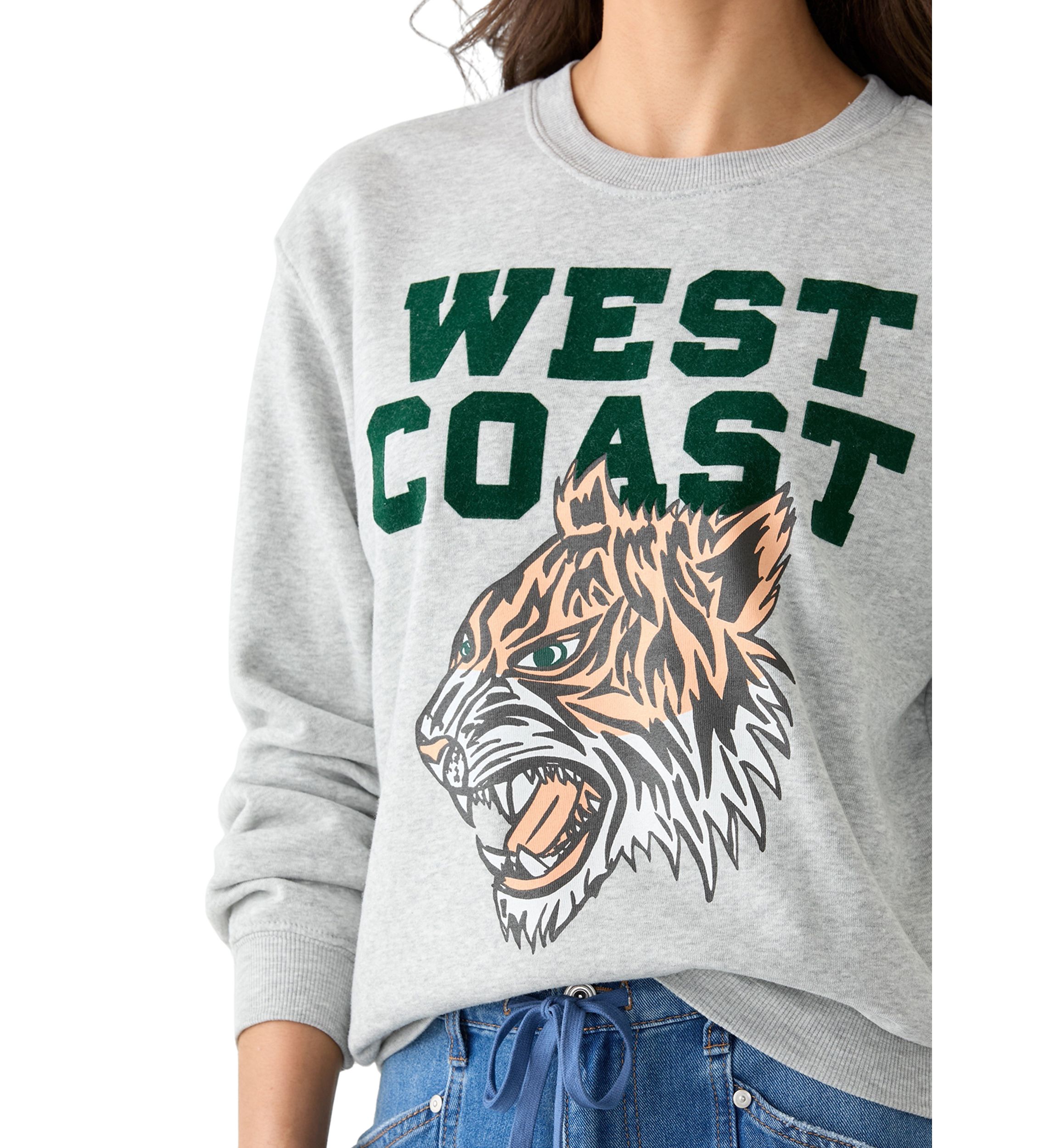 Womens Long Sleeve West Coast Boyfriend Pullover