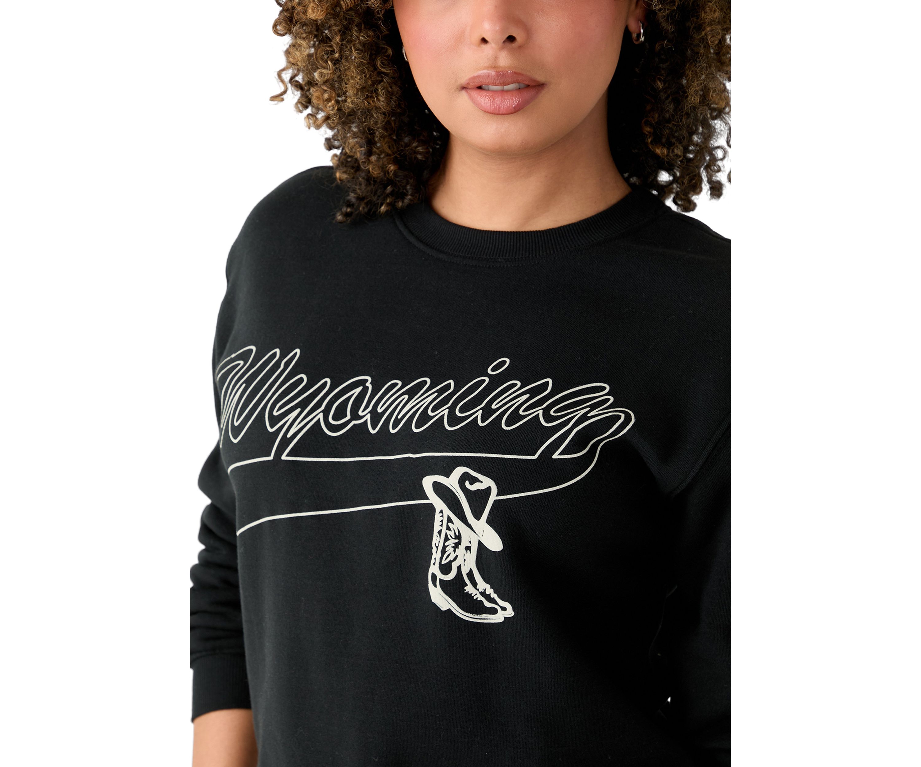  Womens Long Sleeve Wyoming Graphic Pullover 