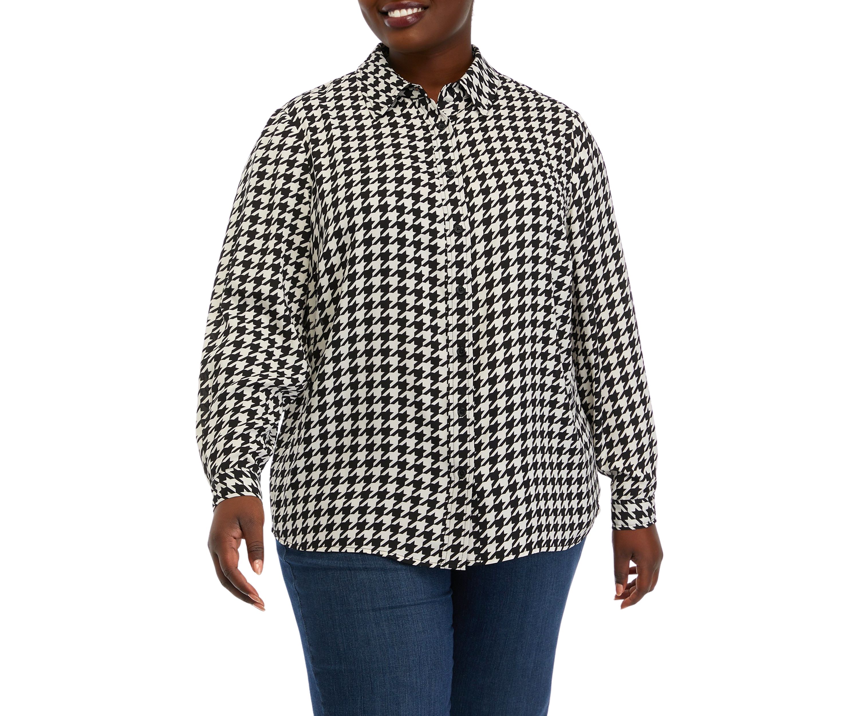 Plus Size Slim Fit Printed Utility Blouse