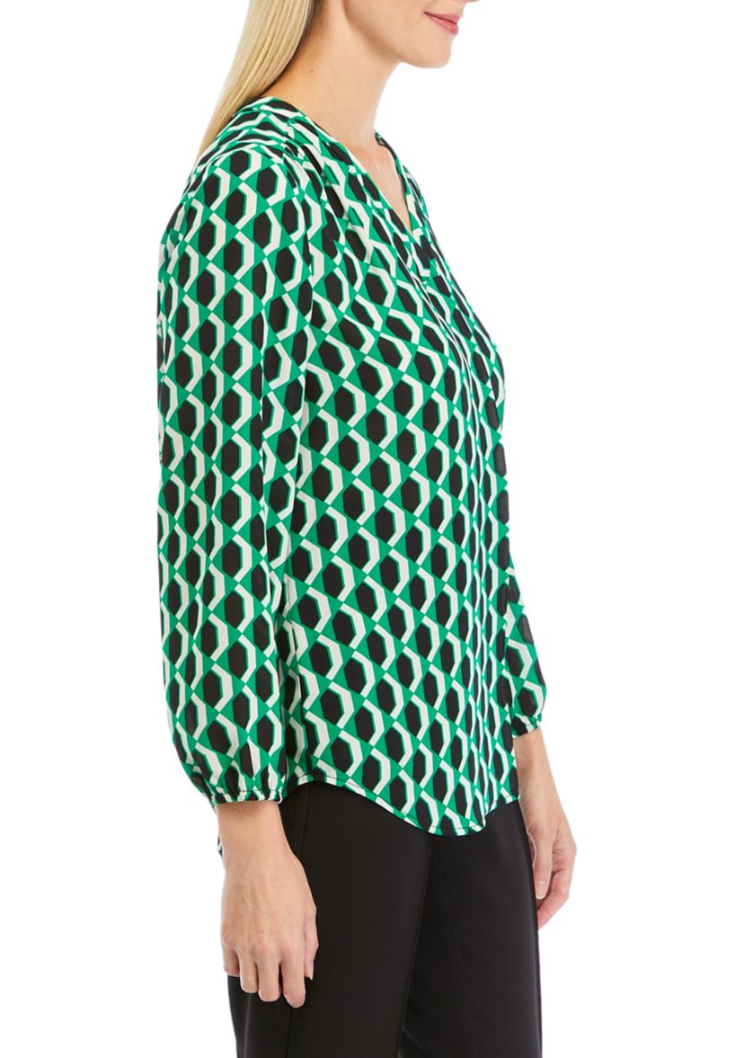 Petite Long Sleeve V-Neck Woven Top