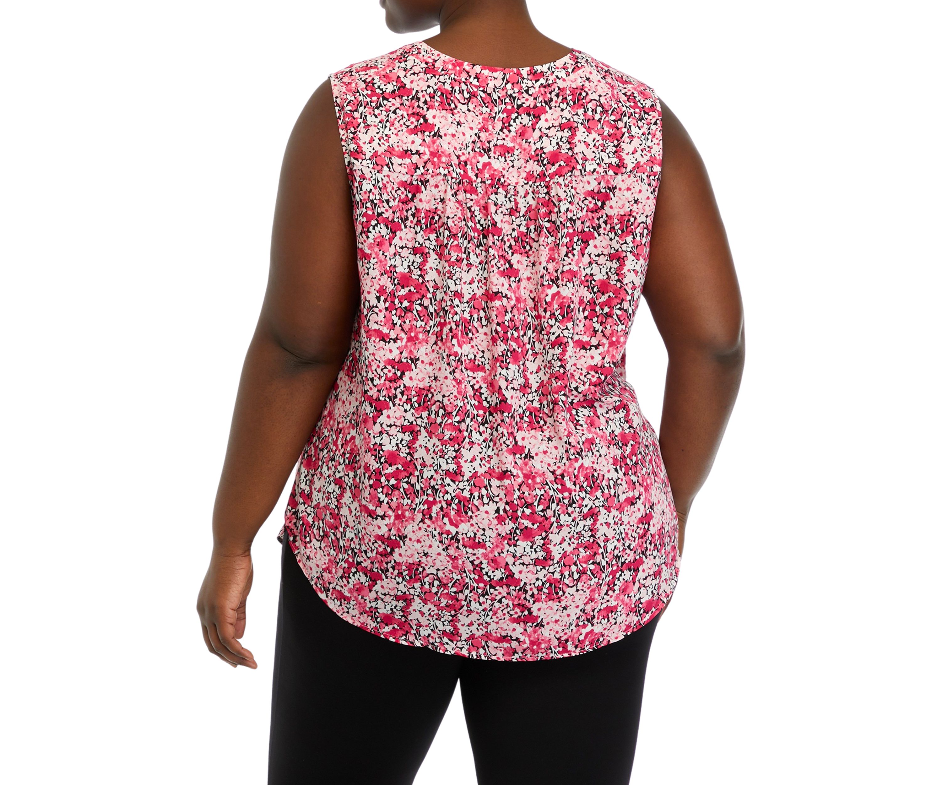 Plus Size Sleeveless V-Neck Pleat Front Tunic Top