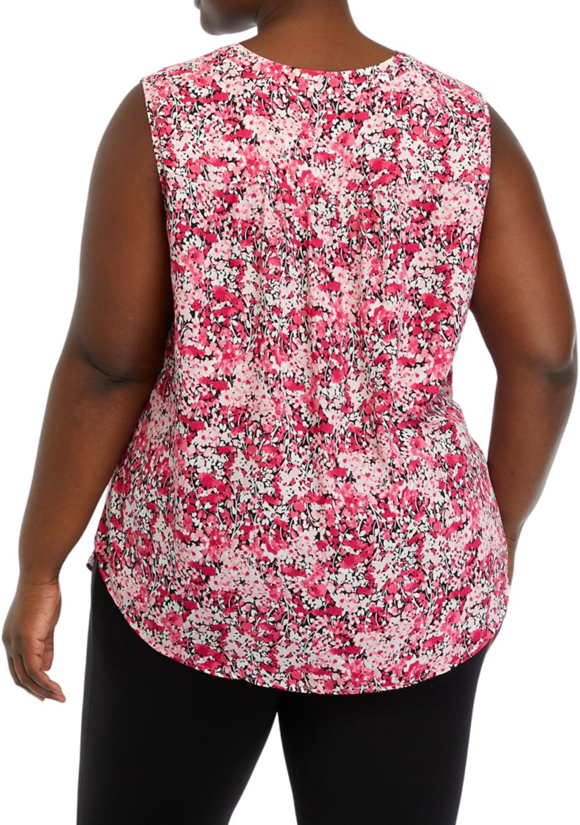 Plus Size Sleeveless V-Neck Pleat Front Tunic Top