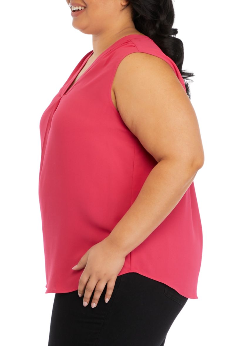 Plus Size Sleeveless V-Neck Pleat Front Tunic Top