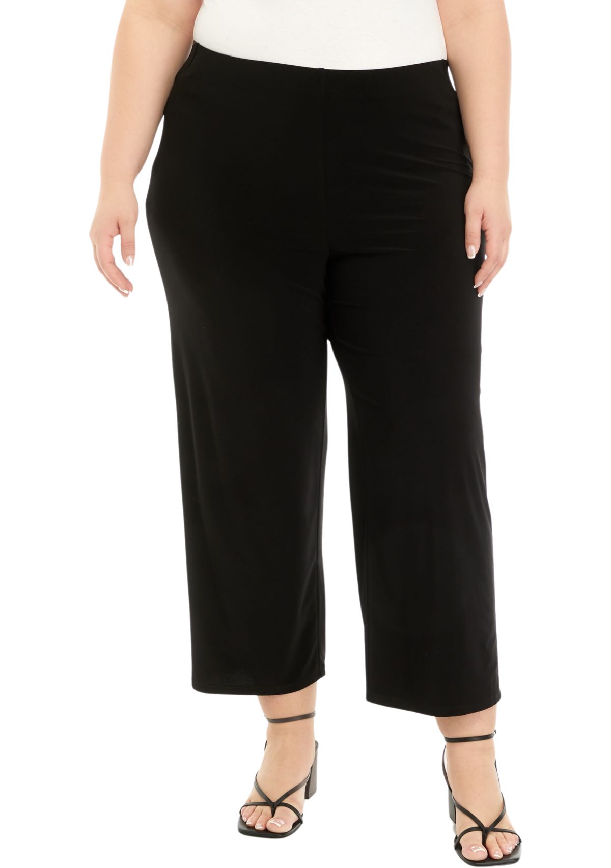 Plus Size Pull On Wide Leg Knit Cropped Pants