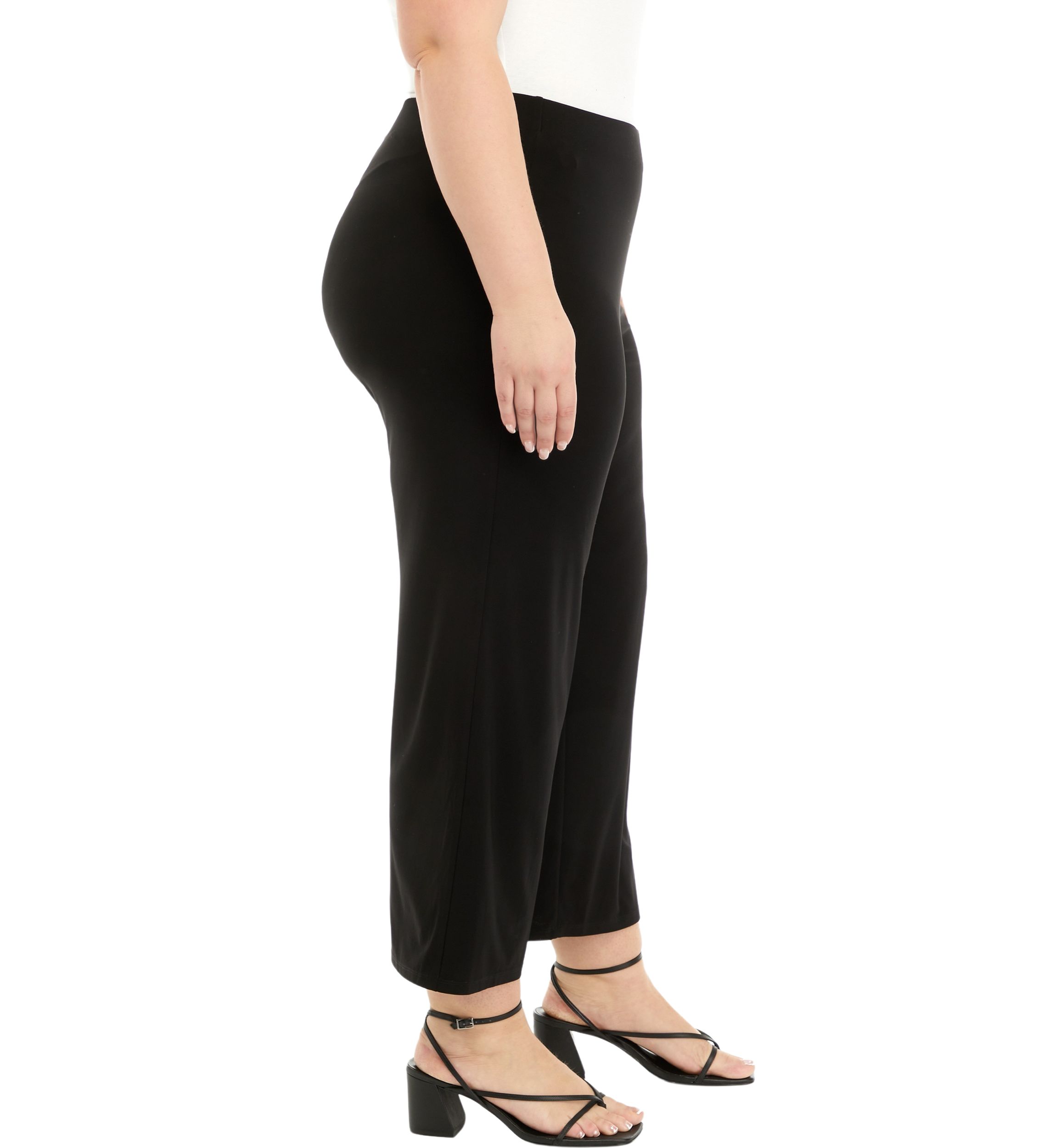 Plus Size Pull On Wide Leg Knit Cropped Pants