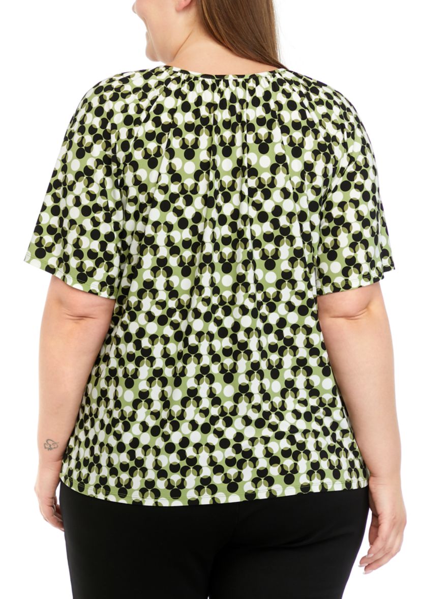 Plus Size Printed Keyhole Peasant Top