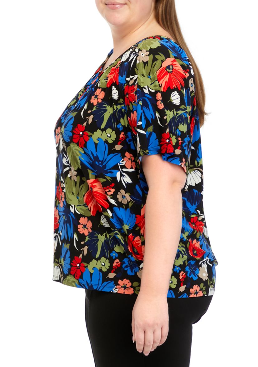 Plus Size Printed Keyhole Peasant Top