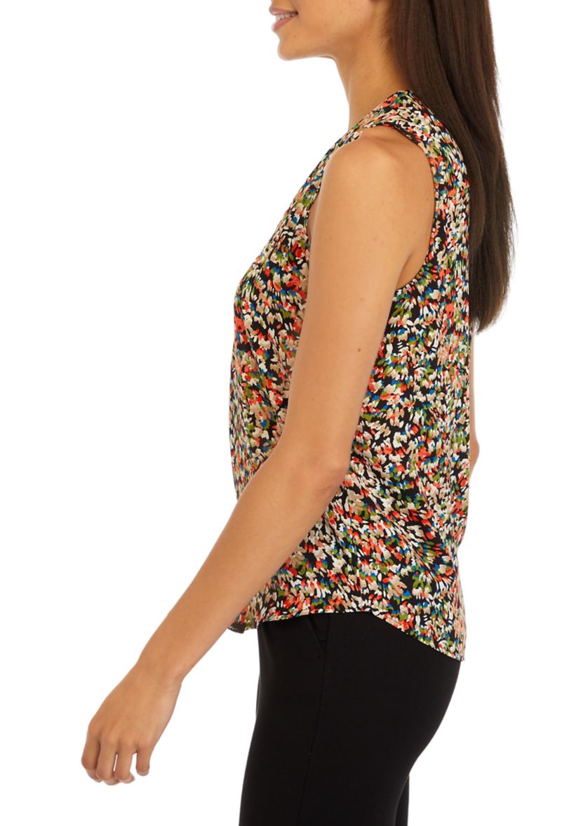 Petite Sleeveless V-Neck Half Zip Blouse
