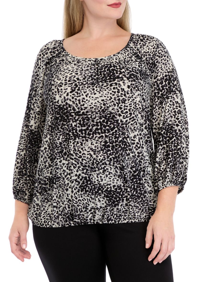   Plus Size Printed 2/4 Sleeve Shirred Peasant Top with Elastic Hem 