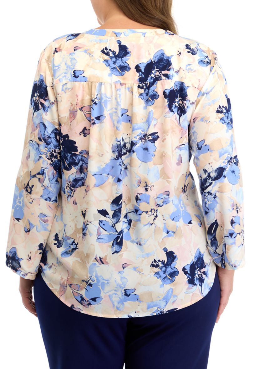 Plus Size Long Sleeve V-Neck Pleat Front Tunic 