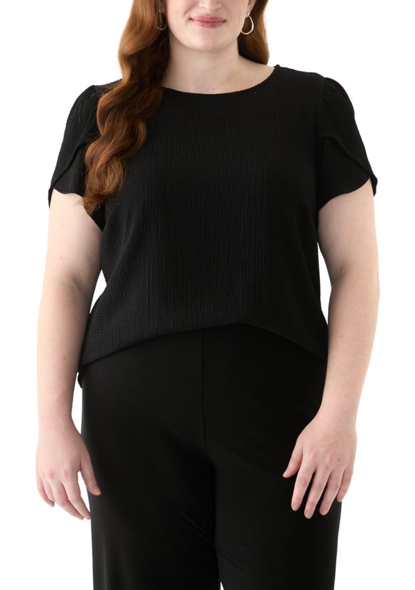 Plus Size Short Tulip Sleeve Top