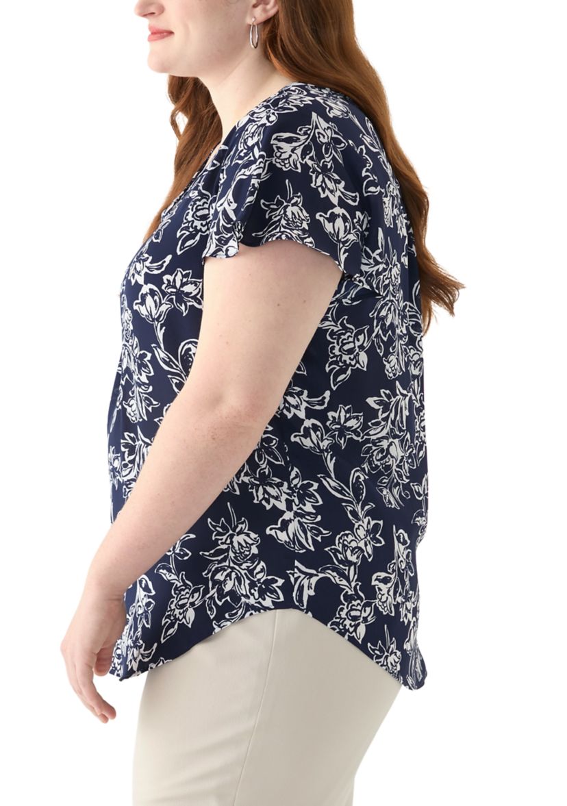 Plus Size Flutter Sleeve Blouse