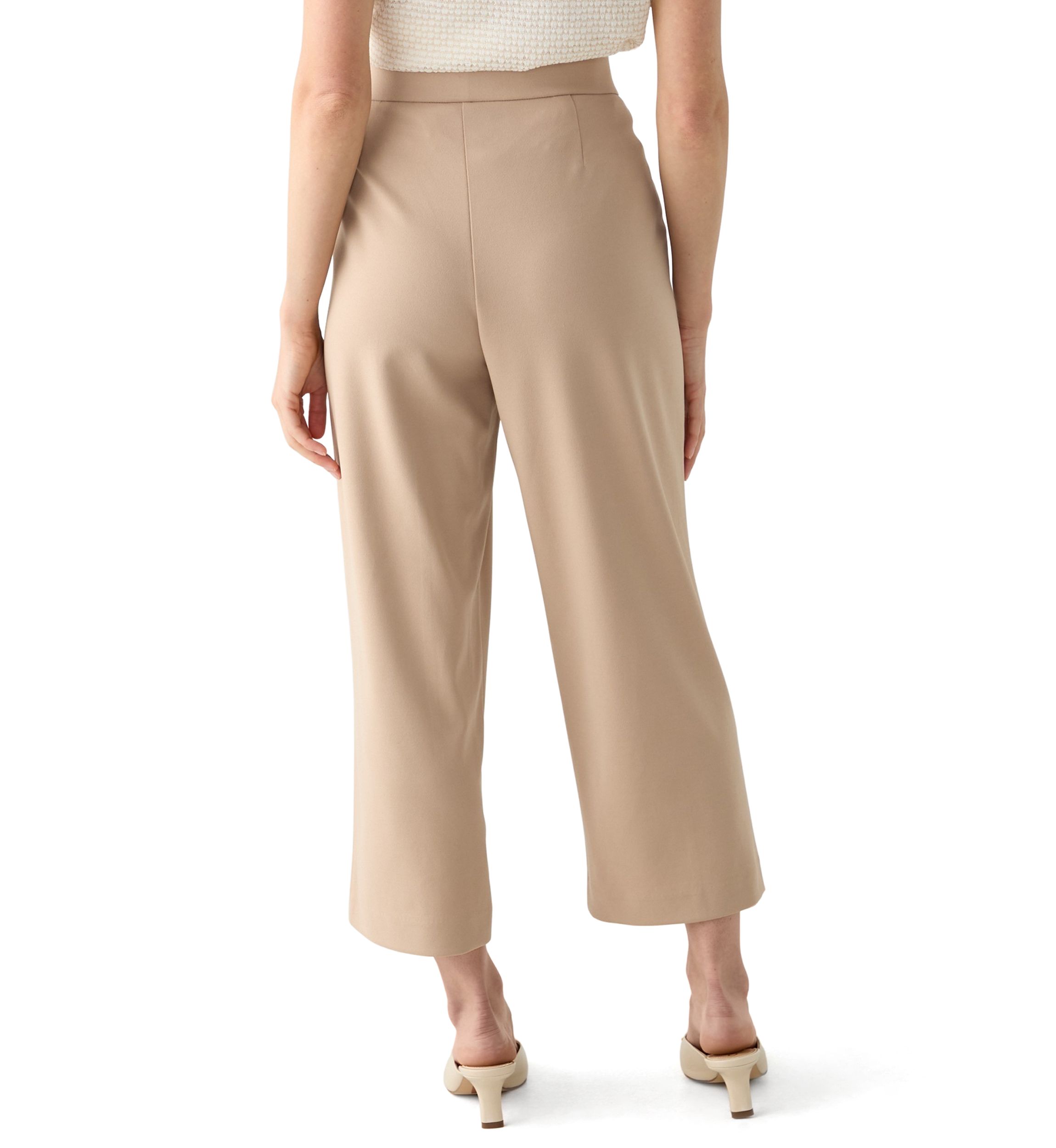 Petite Cropped Capri Pants