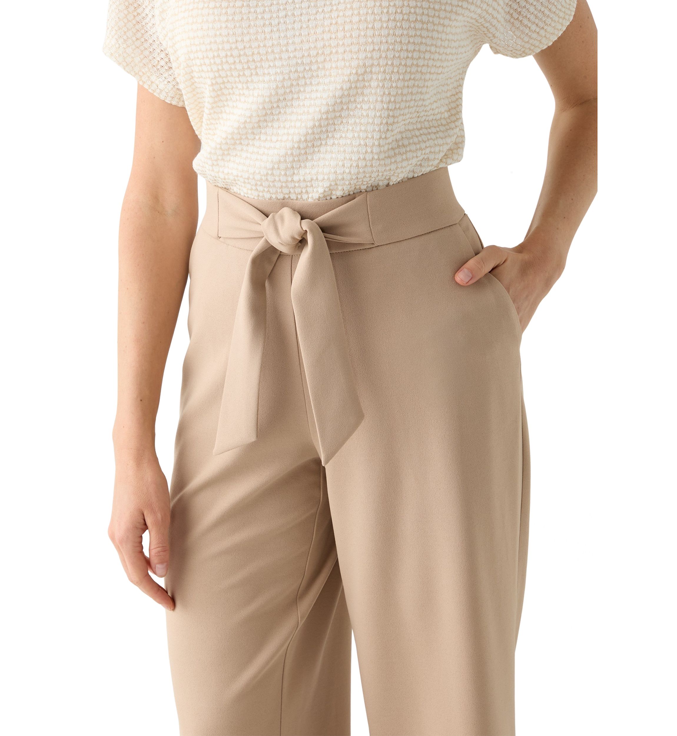Petite Cropped Capri Pants