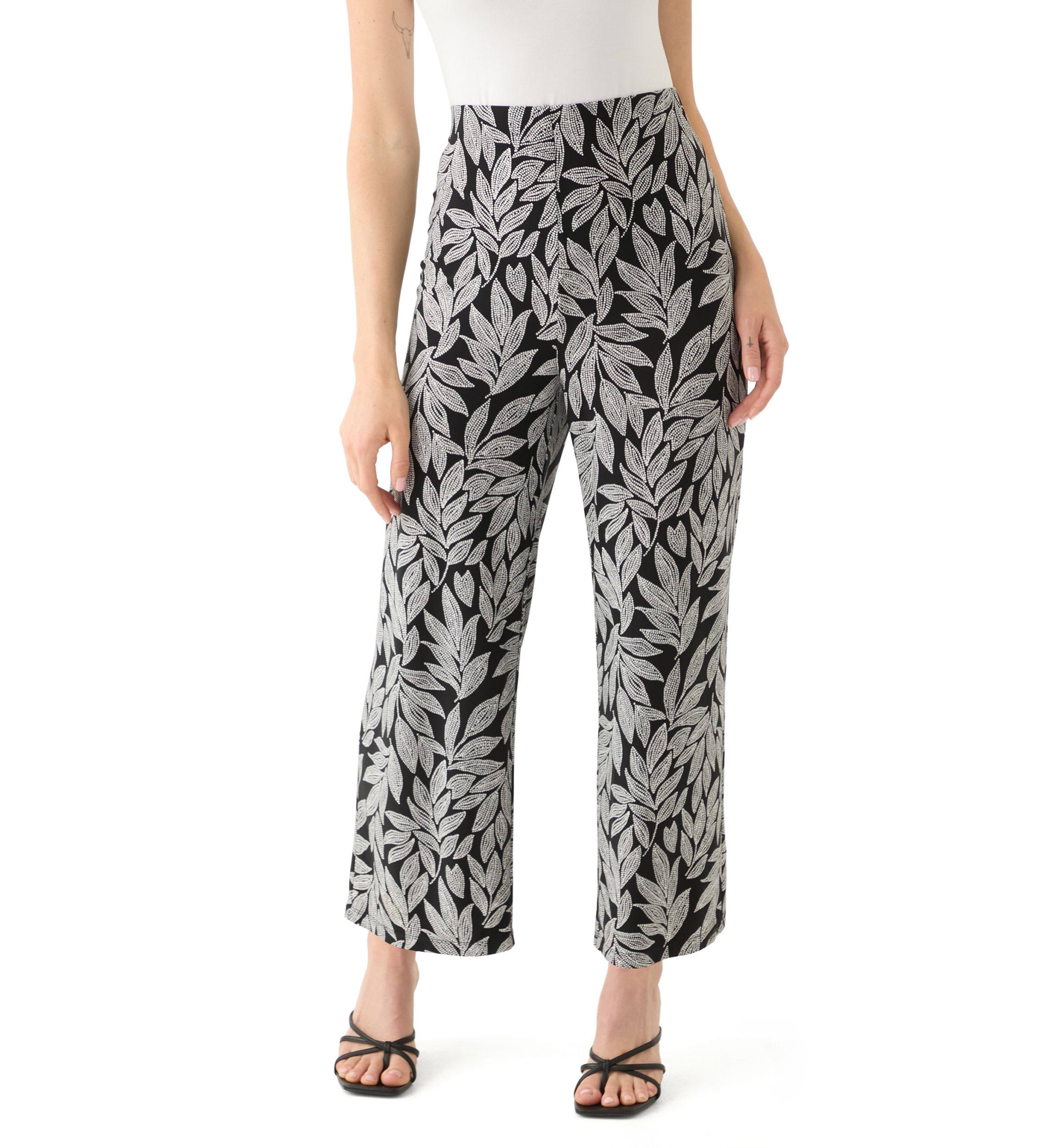 Petite Pull On Printed Wide Leg Pants