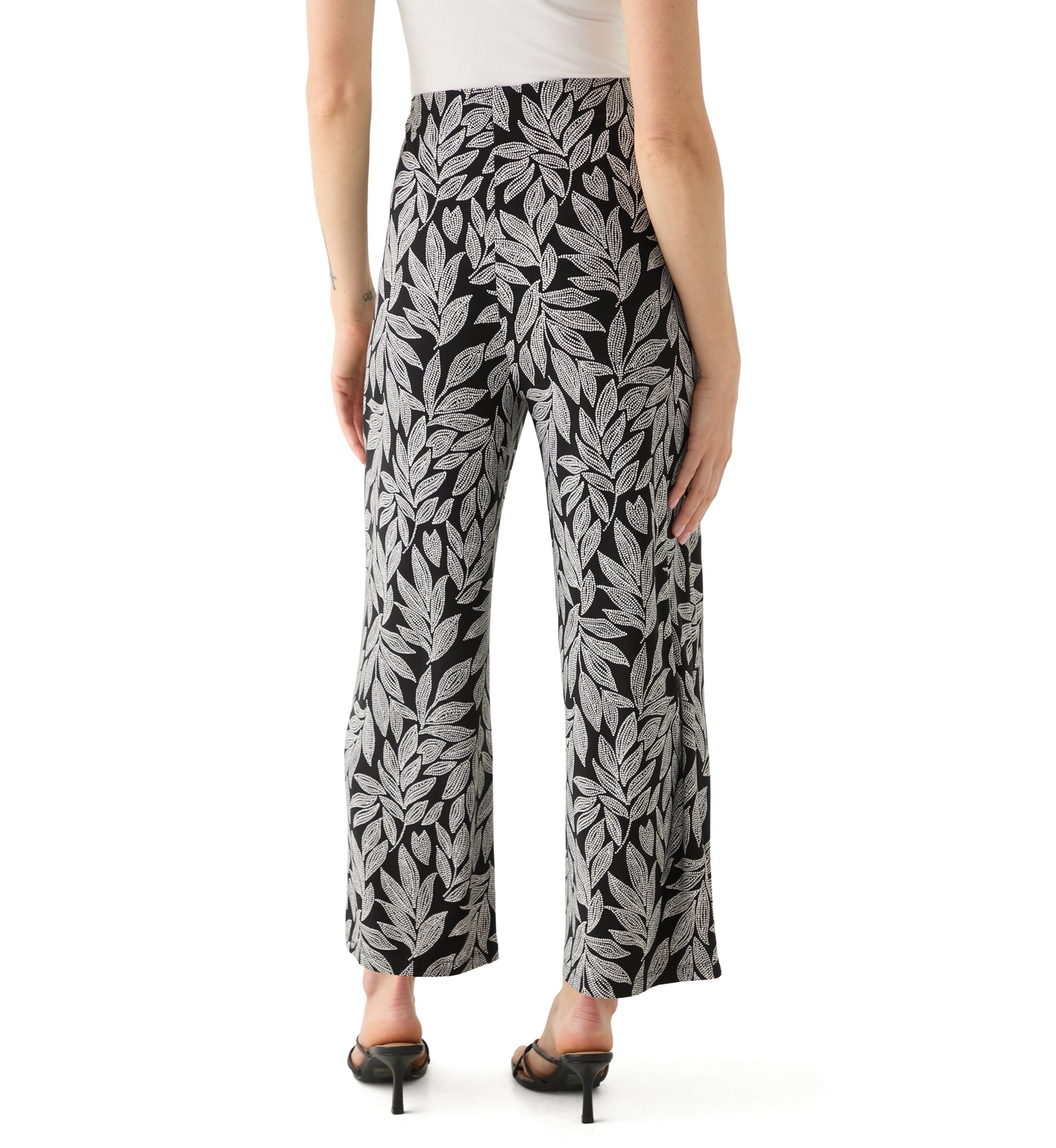 Petite Pull On Printed Wide Leg Pants