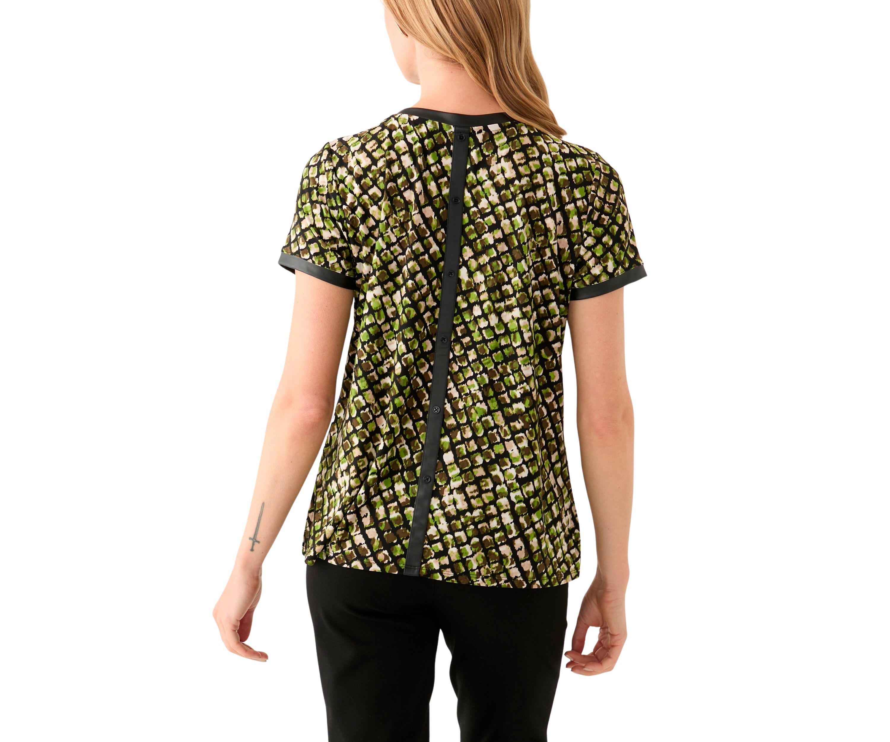 Petite Short Sleeve Button Back Knit 