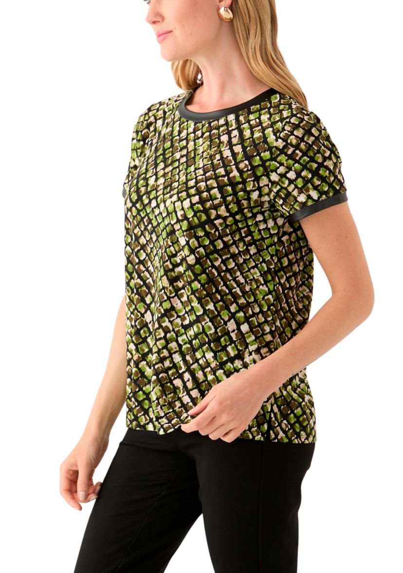 Petite Short Sleeve Button Back Knit 