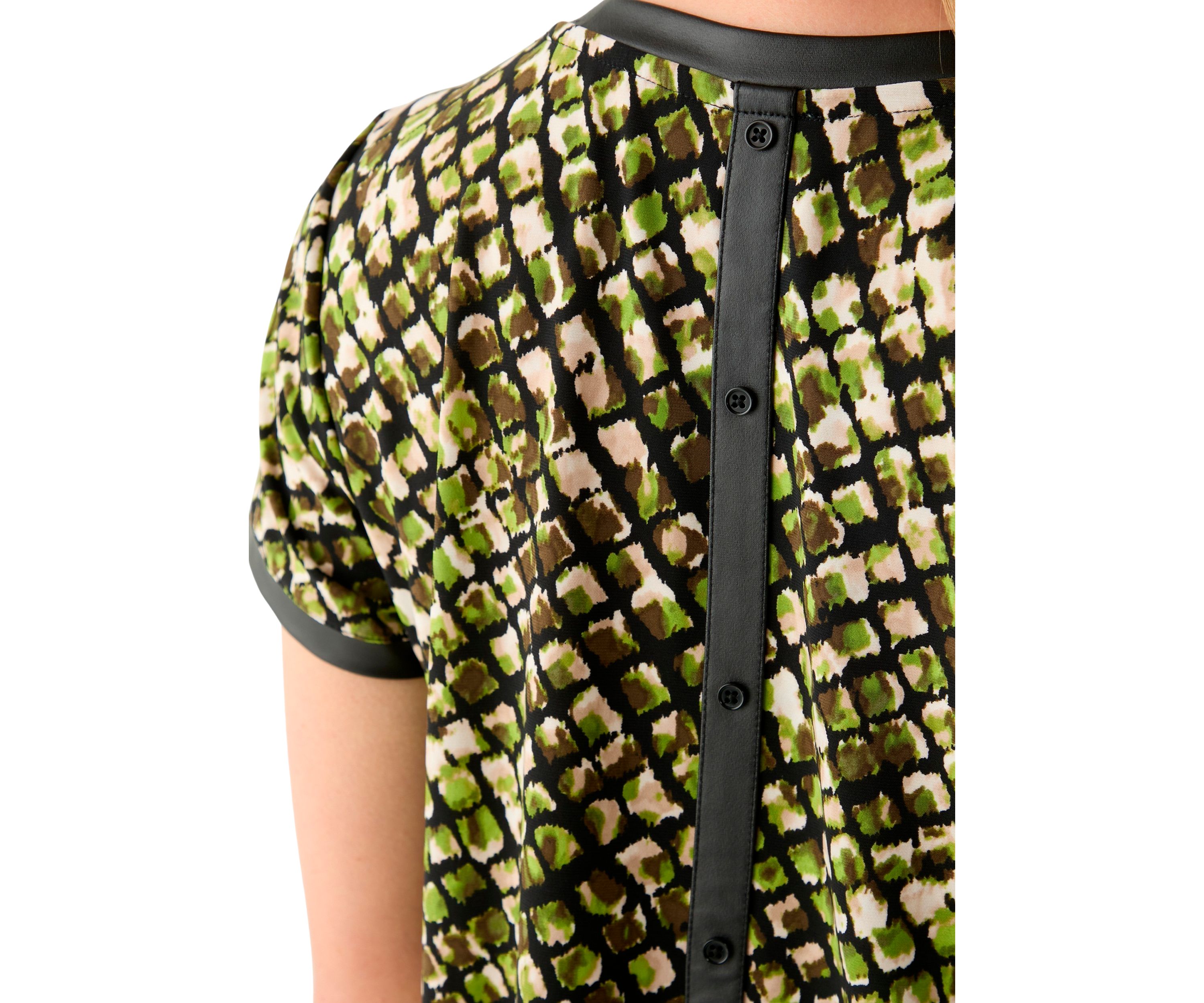 Petite Short Sleeve Button Back Knit 