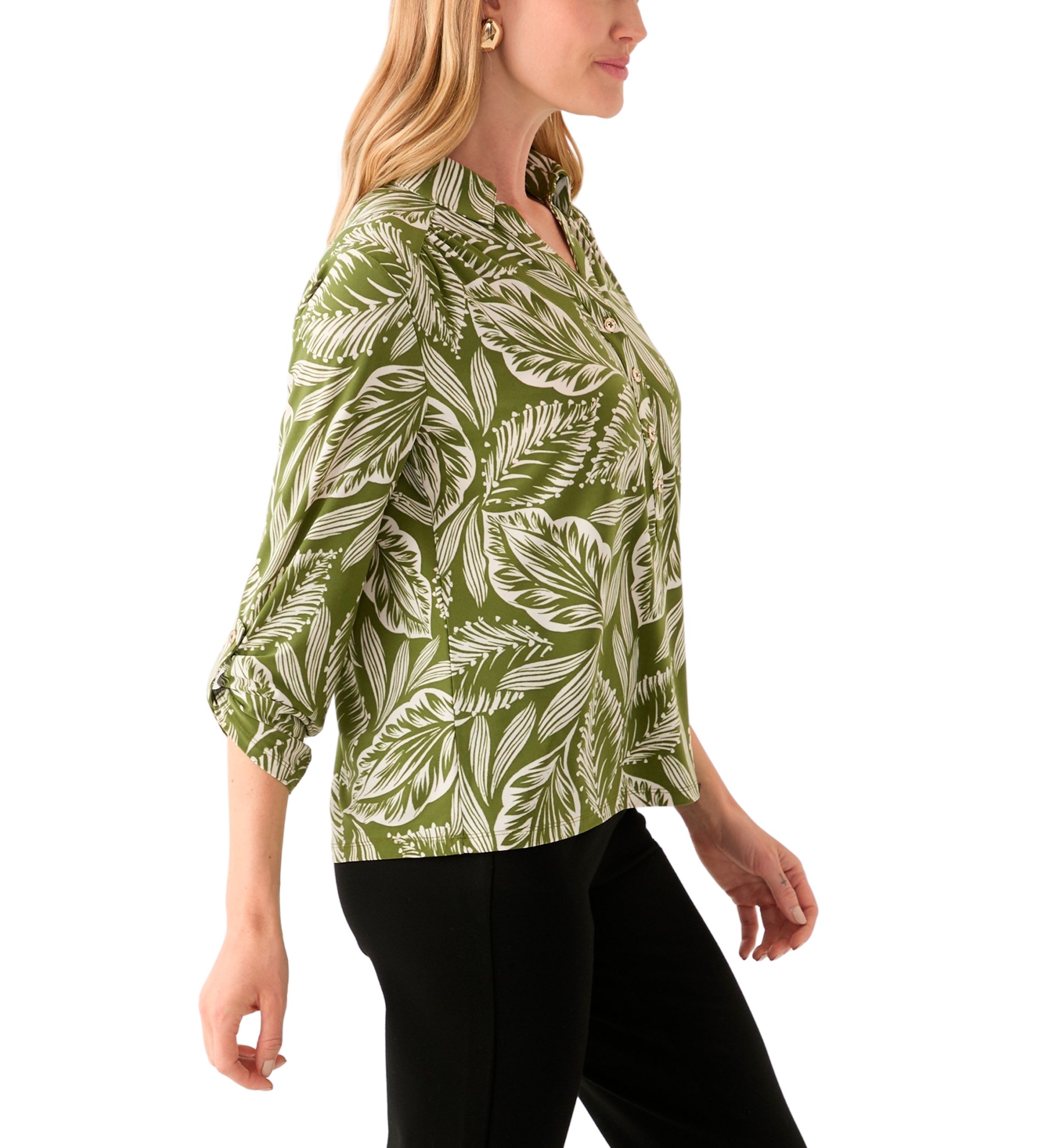 Petite 3/4 Roll Sleeve Printed Blouse