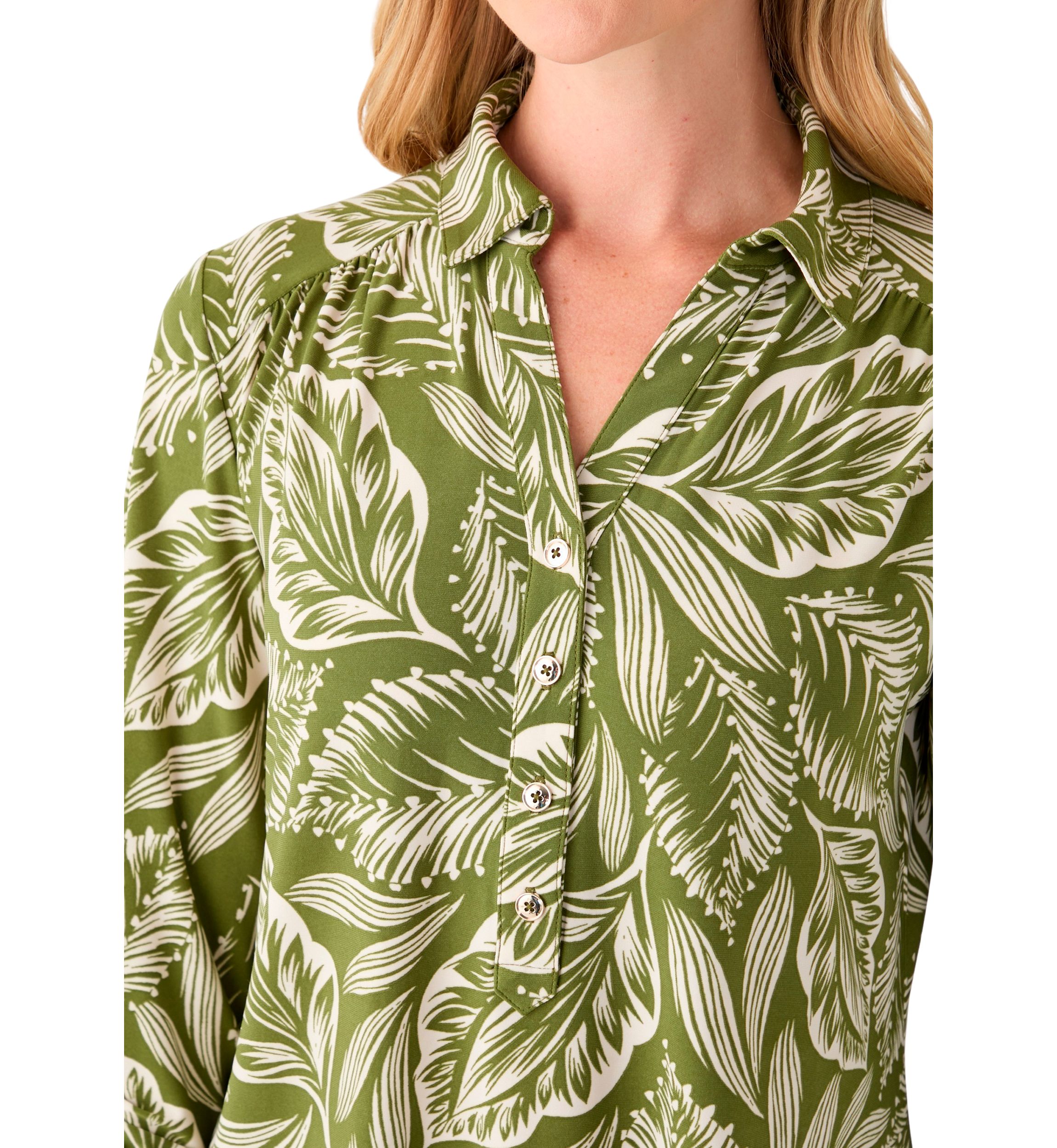 Petite 3/4 Roll Sleeve Printed Blouse