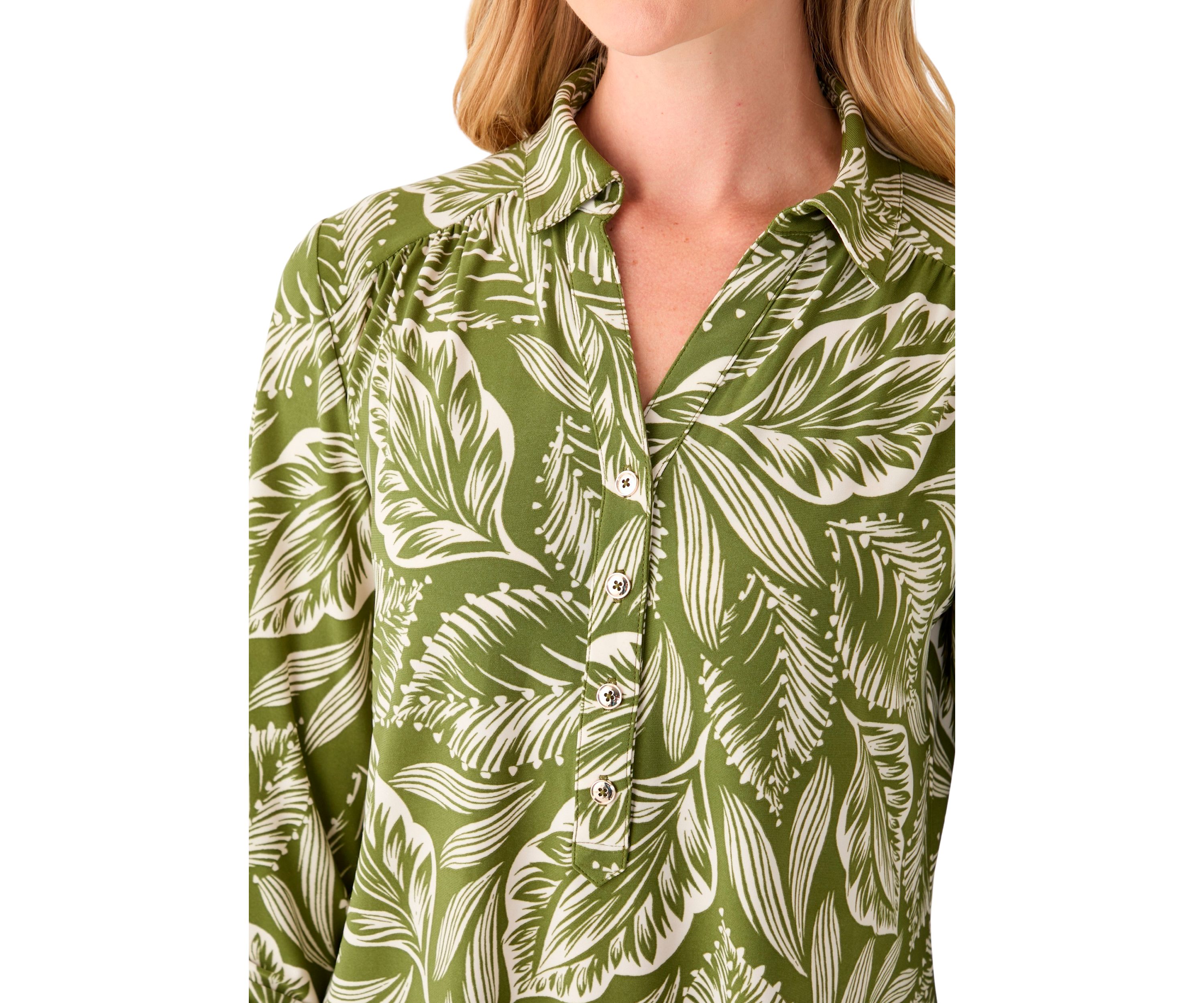 Petite 3/4 Roll Sleeve Printed Blouse