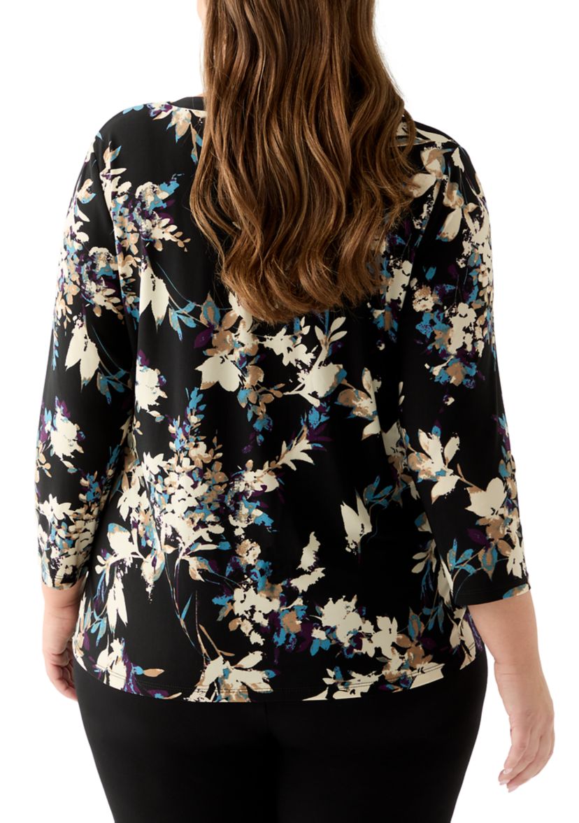 Plus Size 3/4 Knit Henley Top