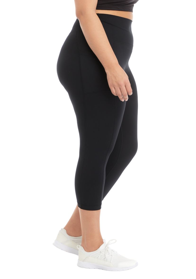 Plus Size High Rise Interlock Tribeca Cropped Leggings with Side Pocket