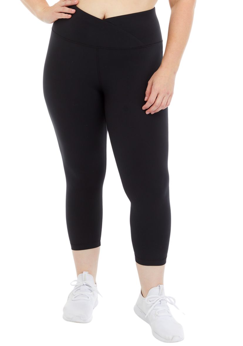 Plus Size High Rise Interlock Cropped Leggings