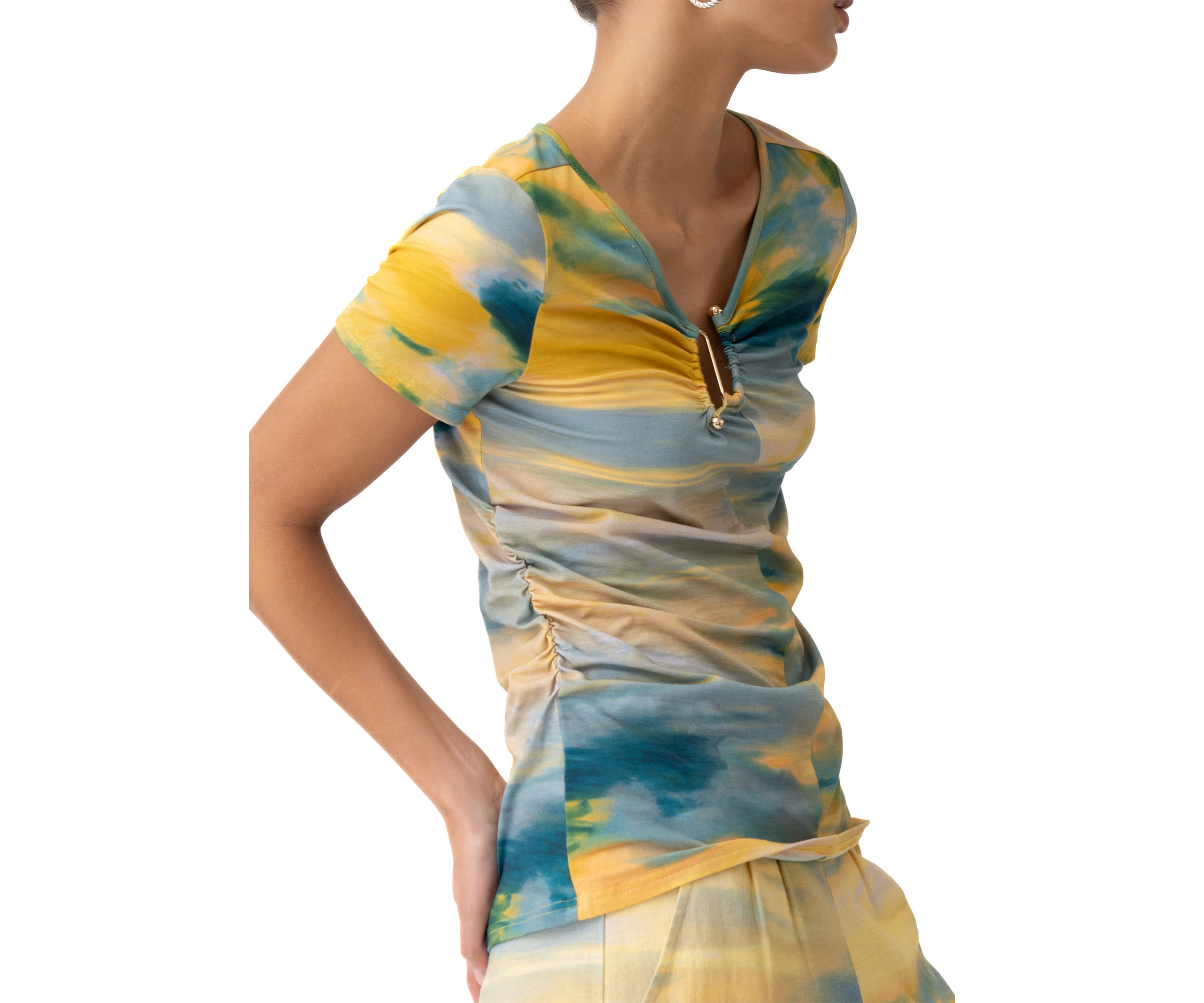 Womens Split Neck Hardware Printed Knit Blouse