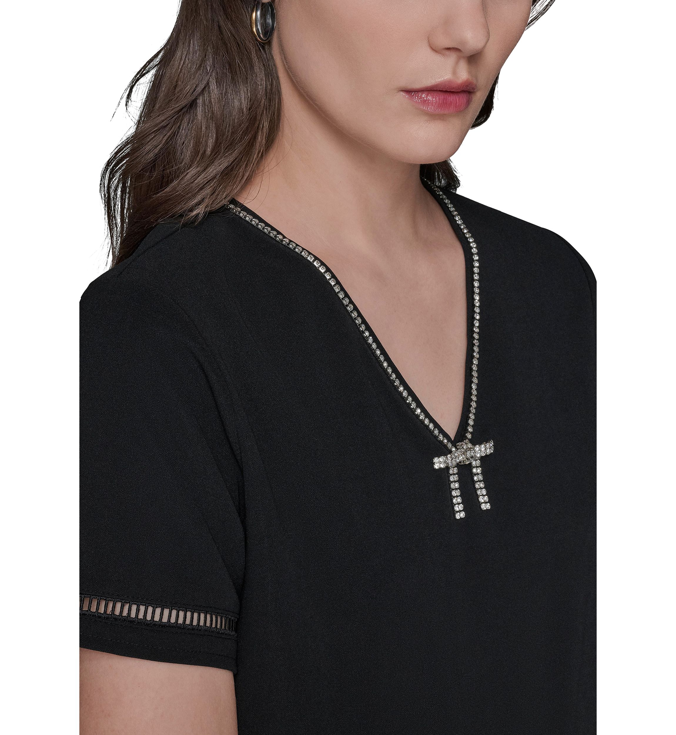 Womens Rhnetone Bow Knit Top