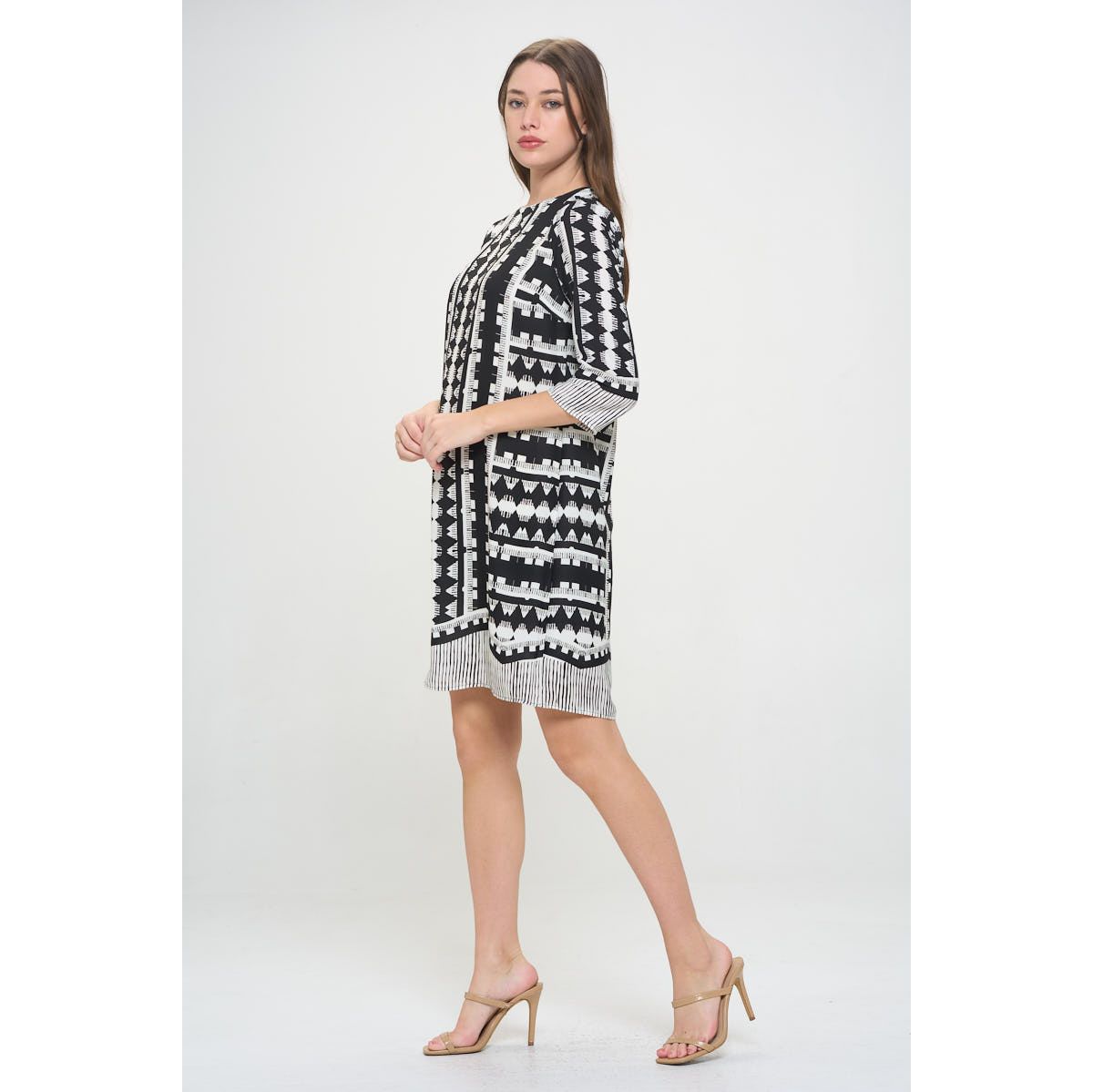 SHIFT DRESS WITH 3/4 SLEEVES