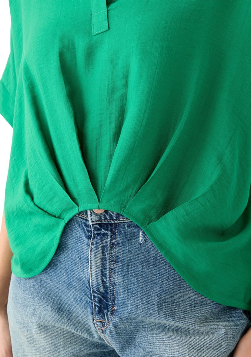 Womens Collared Solid Top