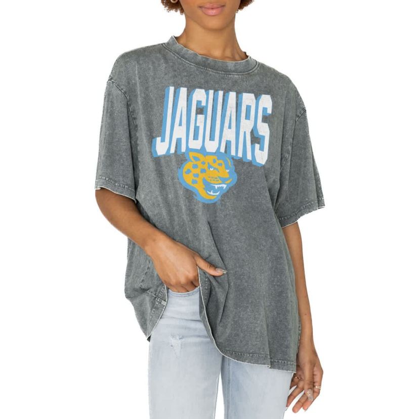 NCAA Southern University Jaguars Solid Defense Oversized T-Shirt