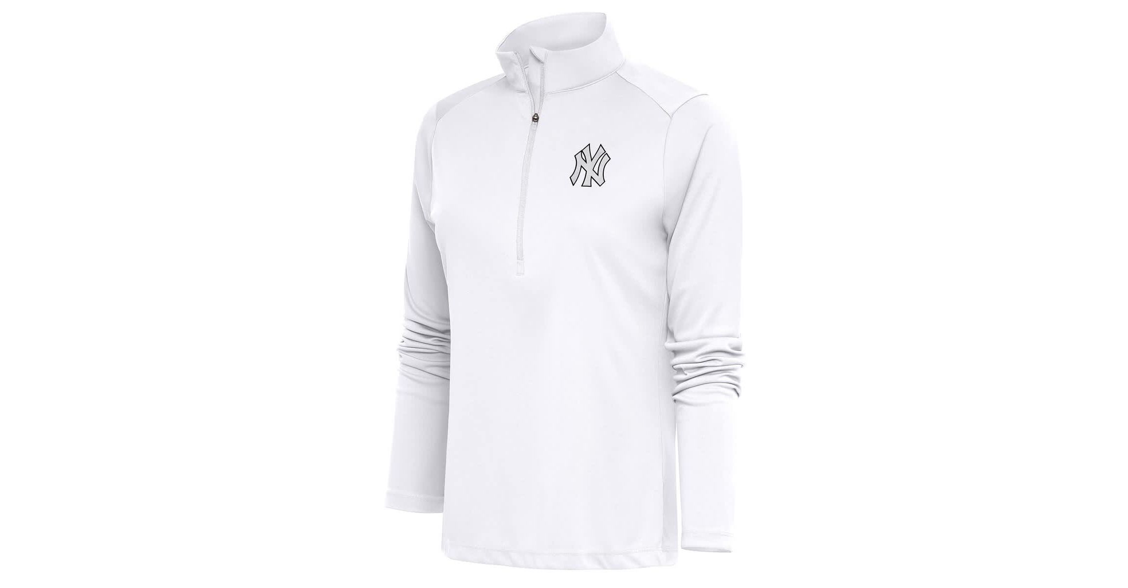 MLB New York Yankees Brushed Metallic Tribute Half-Zip Pullover Top