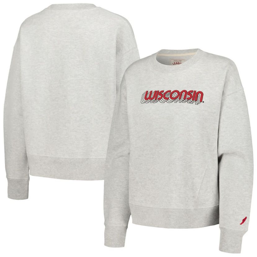 NCAA Wisconsin Badgers Boxy Pullover Sweatshirt