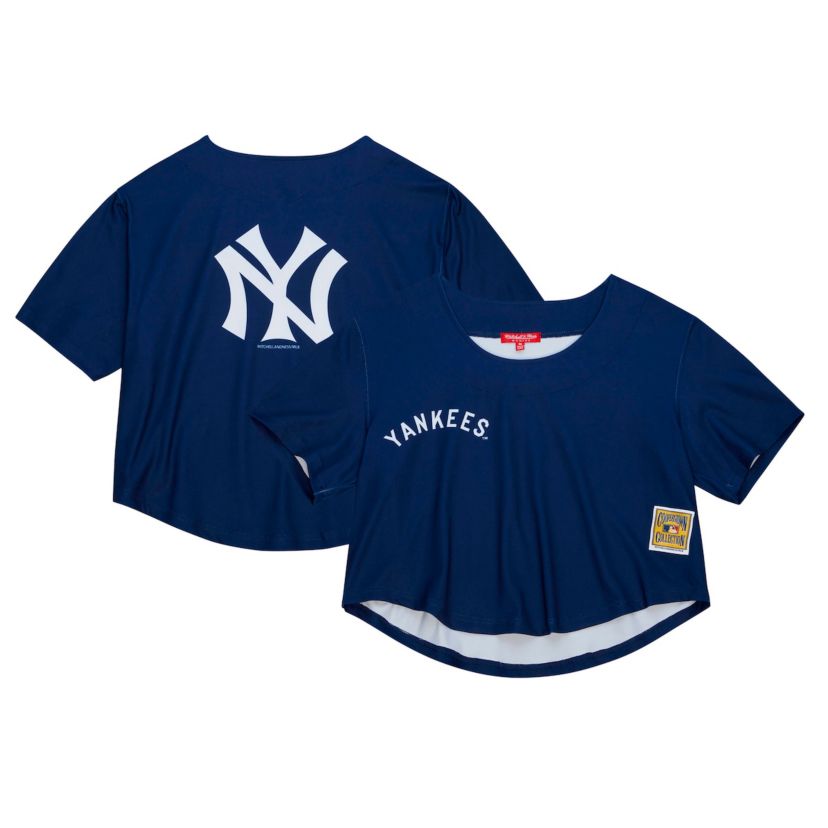 MLB New York Yankees Cooperstown Collection Crop T-Shirt