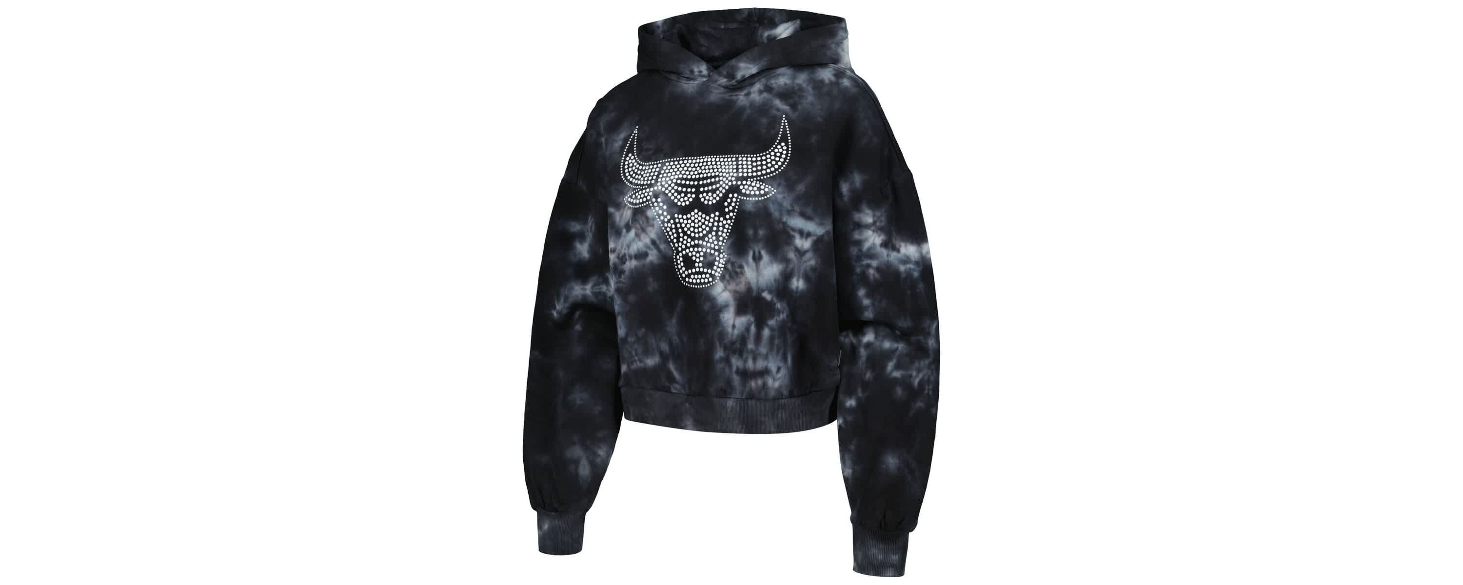 NBA Chicago Bulls Tie-Dye Cropped Pullover Hoodie