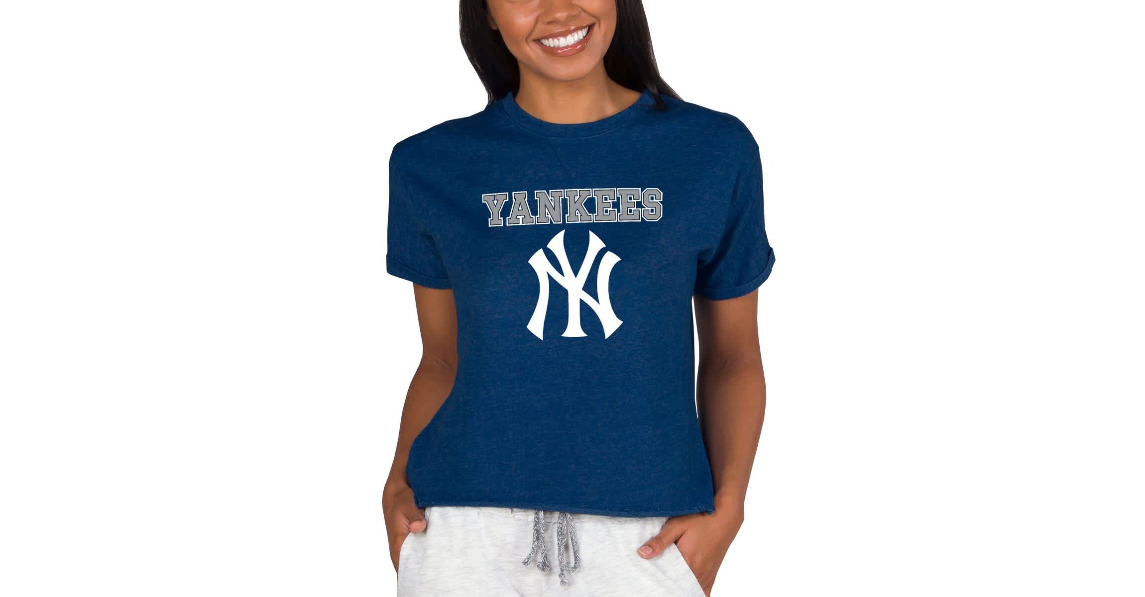 MLB New York Yankees Tri-Blend Mainstream Terry Short Sleeve Sweatshirt Top