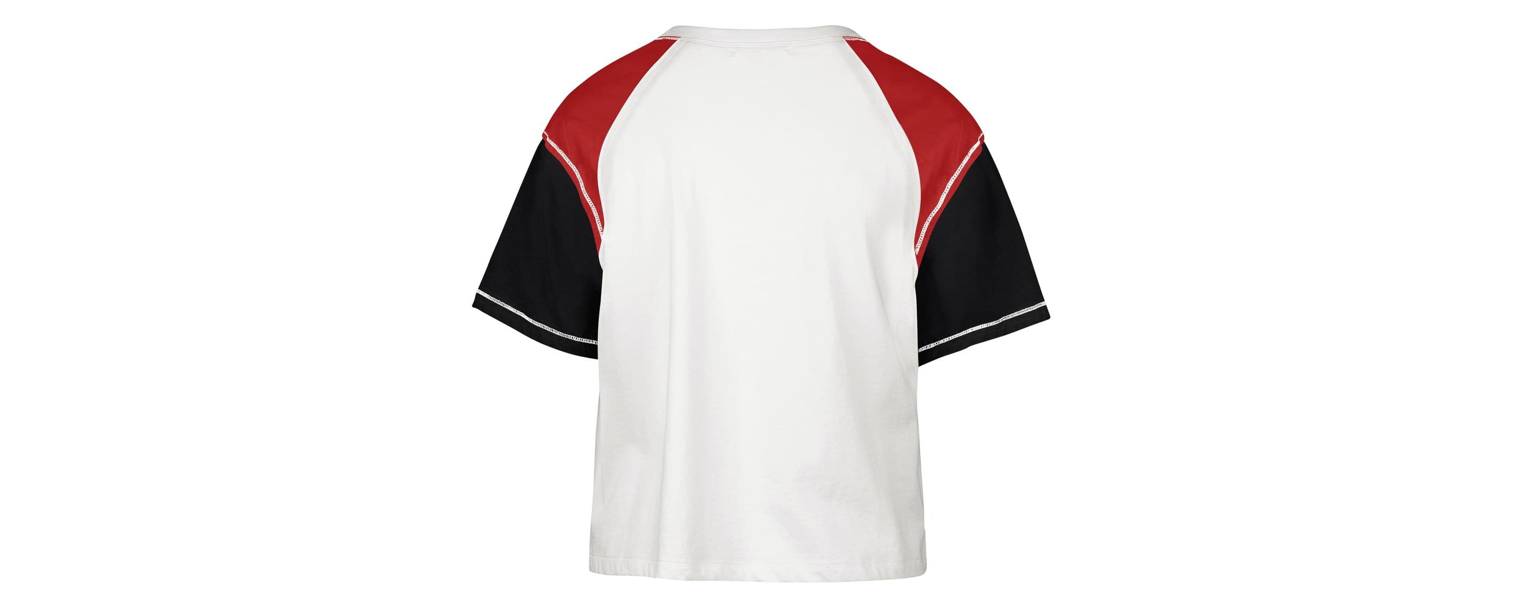 NBA Chicago Bulls Premier Raglan Cropped T-Shirt