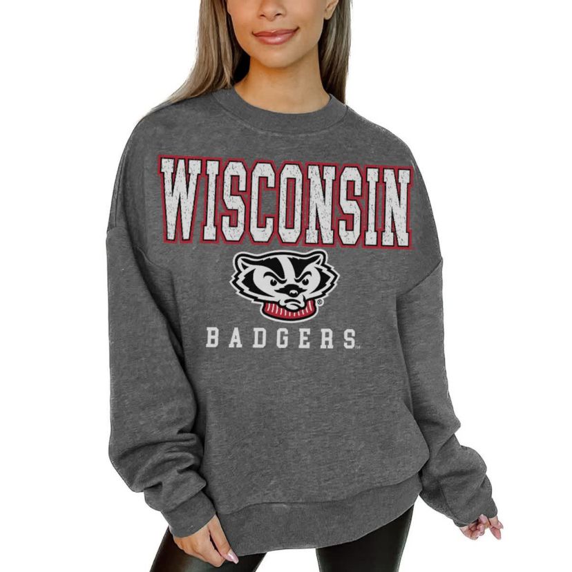 NCAA Wisconsin Badgers Oversized Distressed Fleece Pullover Sweatshirt