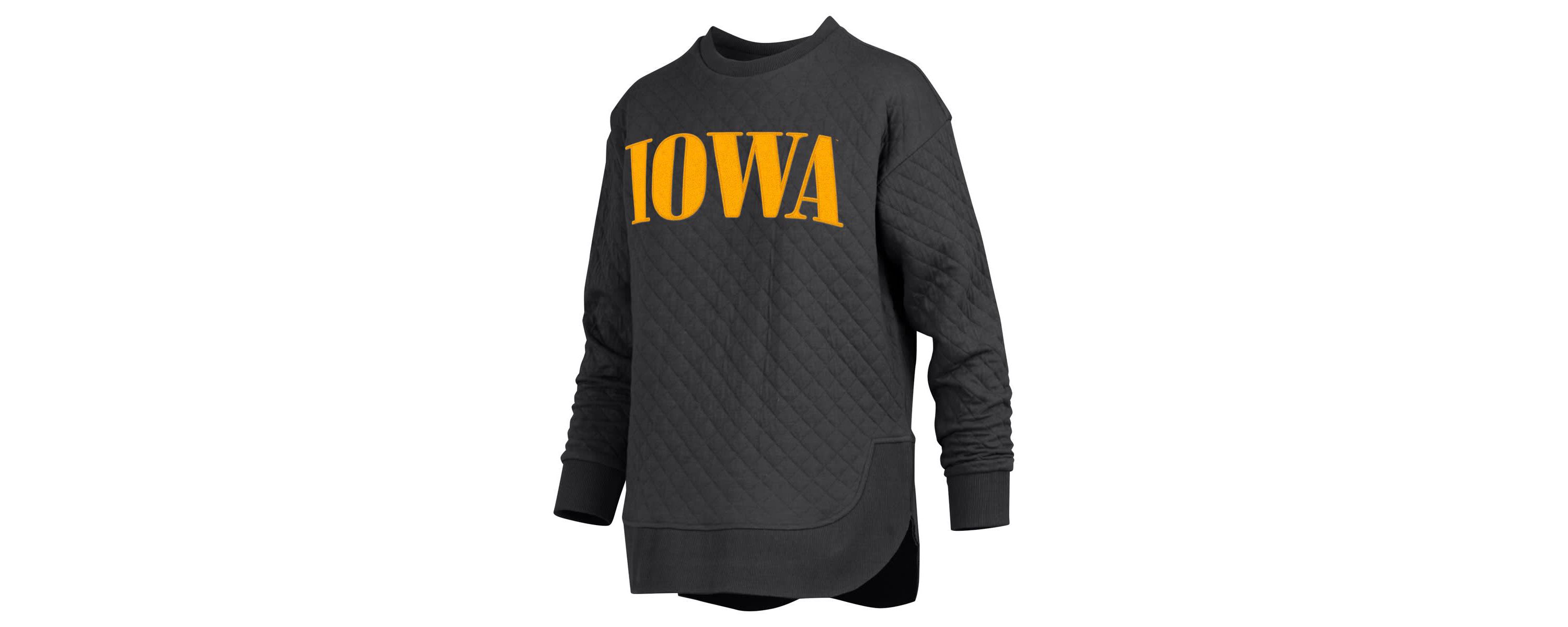 NCAA Iowa Hawkeyes Quilted Long Sleeve Pullover Sweatshirt