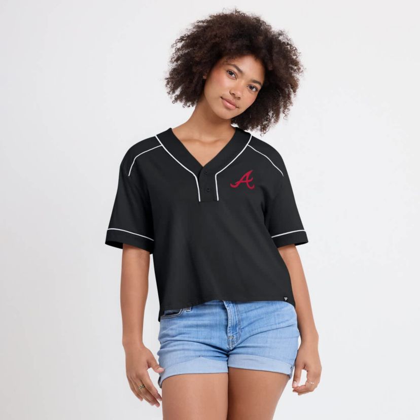 MLB Fanatics Atlanta Braves Oversized Champ Game Cropped V-Neck T-Shirt