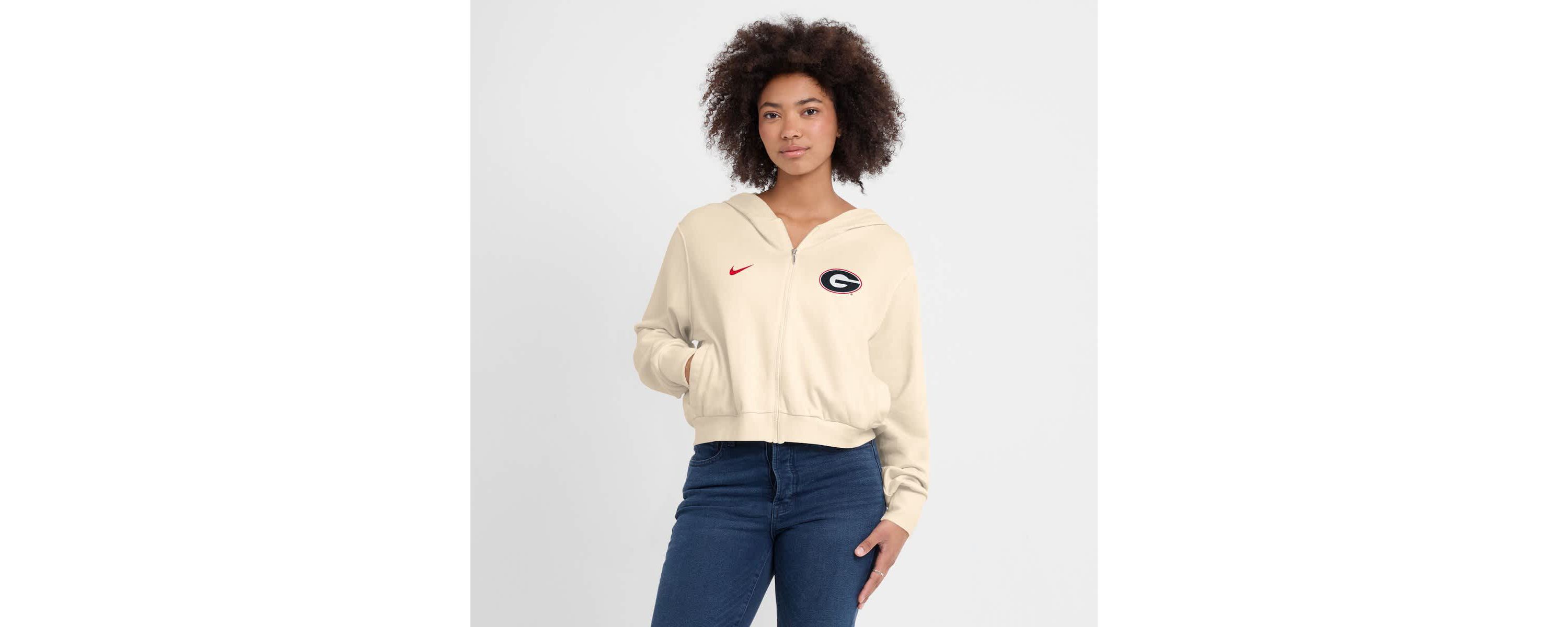 NCAA Nike Georgia Bulldogs Cropped Chill Full-Zip Hoodie