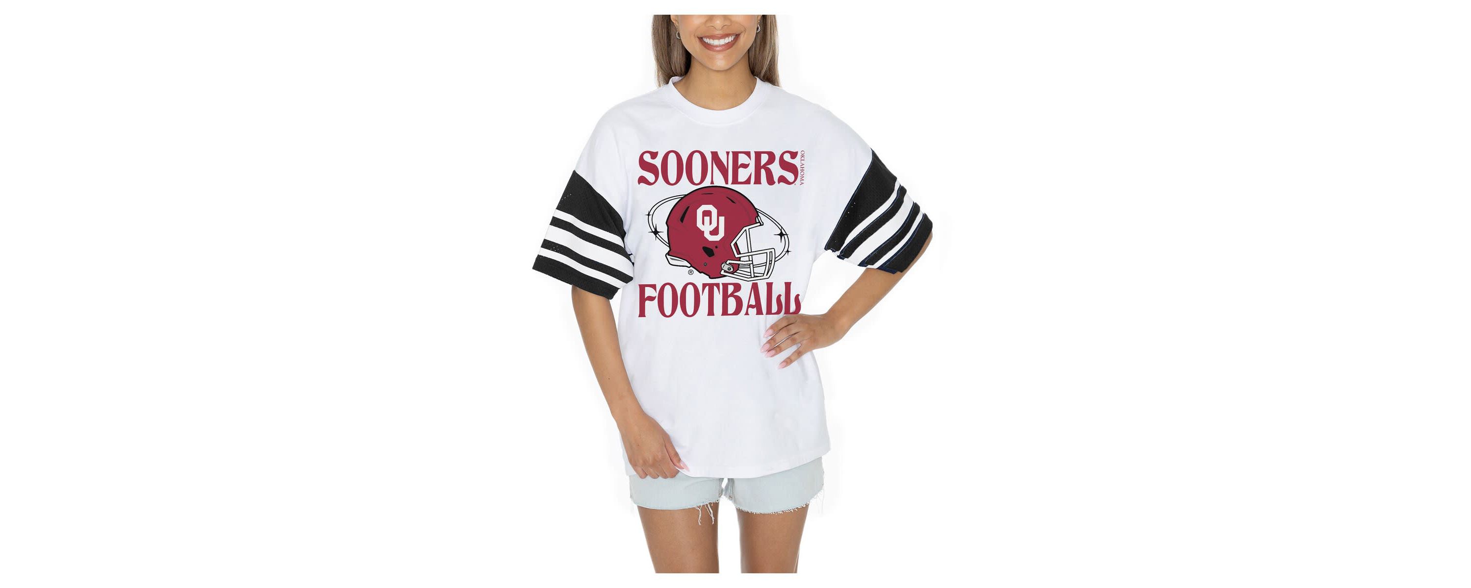 NCAA Oklahoma Sooners Starting Lineup Contrast Sporty Oversized T-Shirt